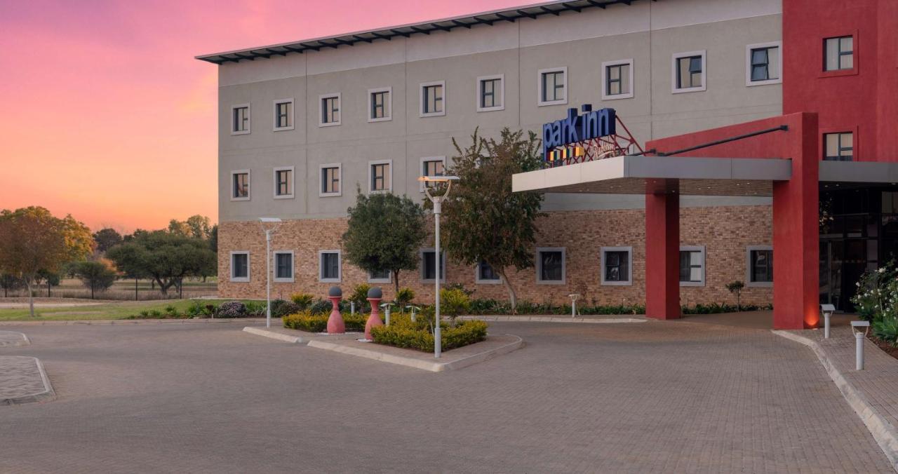 Park Inn By Radisson Polokwane Exterior foto